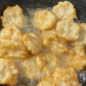 Chả mực giã tay Hạ Long - Tinh hoa ẩm thực vùng biển Chả mực giã tay Hạ Long - Tinh hoa ẩm thực vùng biển