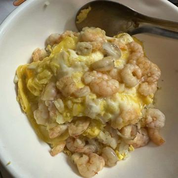 Trứng chiên nõn tôm: Món ăn 