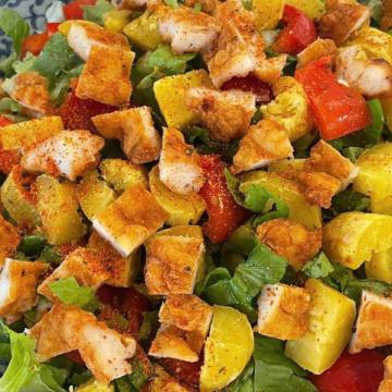 Salad Chả Mực - Món Ngon Giải Nhiệt Ngày Hè: Công Thức Đơn Giản, Dinh Dưỡng Cao Salad Chả Mực - Món Ngon Giải Nhiệt Ngày Hè: Công Thức Đơn Giản, Dinh Dưỡng Cao